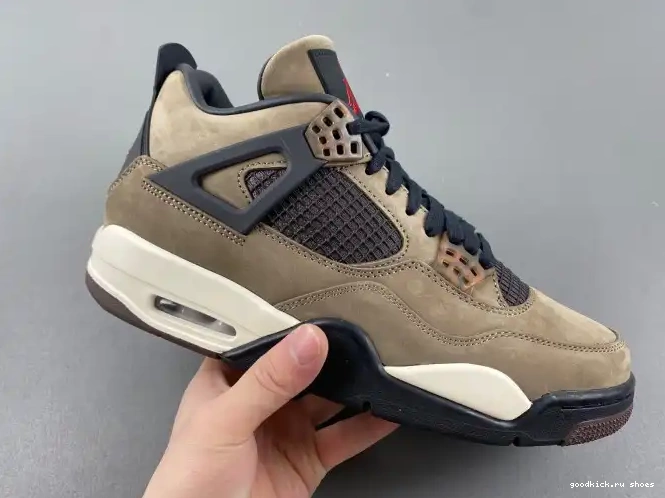 TS 4 Travis AJ4-882335 x Brown Jordan Scott Air Retro 0415